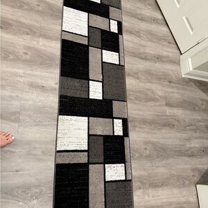 Contemporary Black and Gray Geometric Door Mat